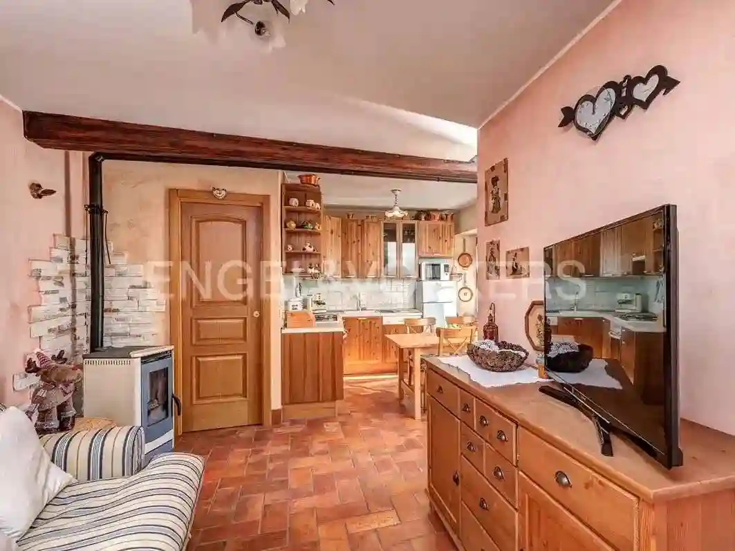 Casa indipendente - foto 2