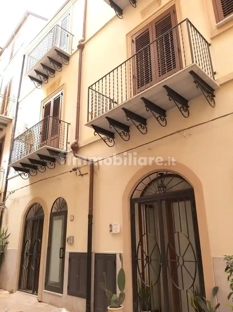 Appartamento in affitto a Palermo