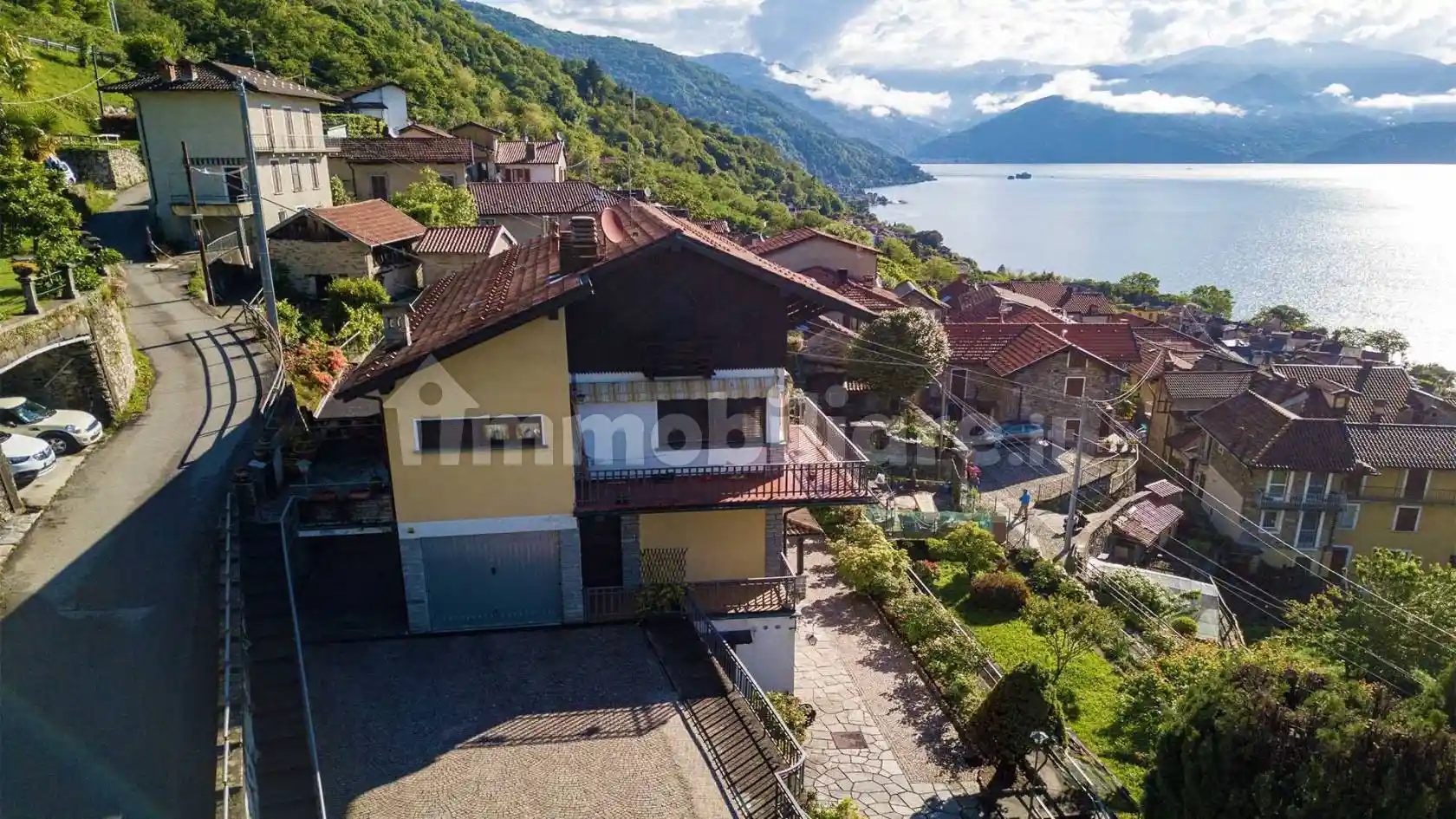Villa in vendita a Oggebbio