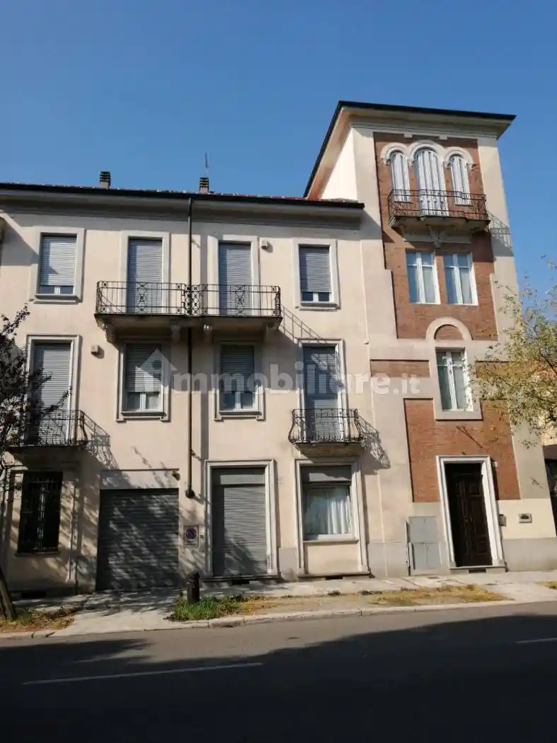 Villa in vendita a Casale Monferrato