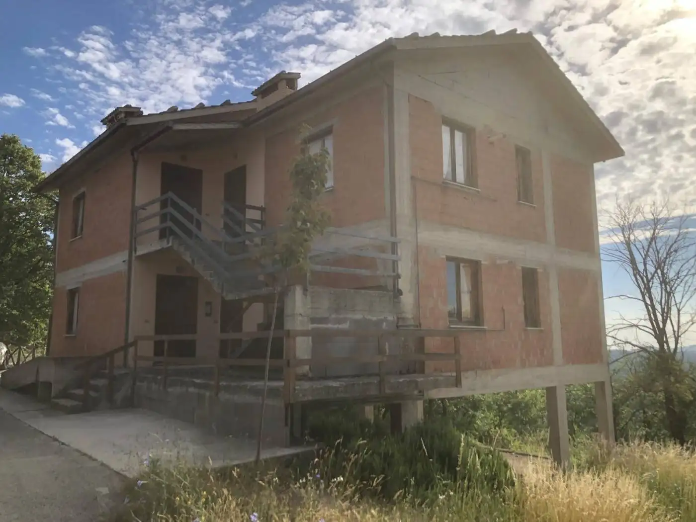 Casa indipendente in vendita a Montemonaco