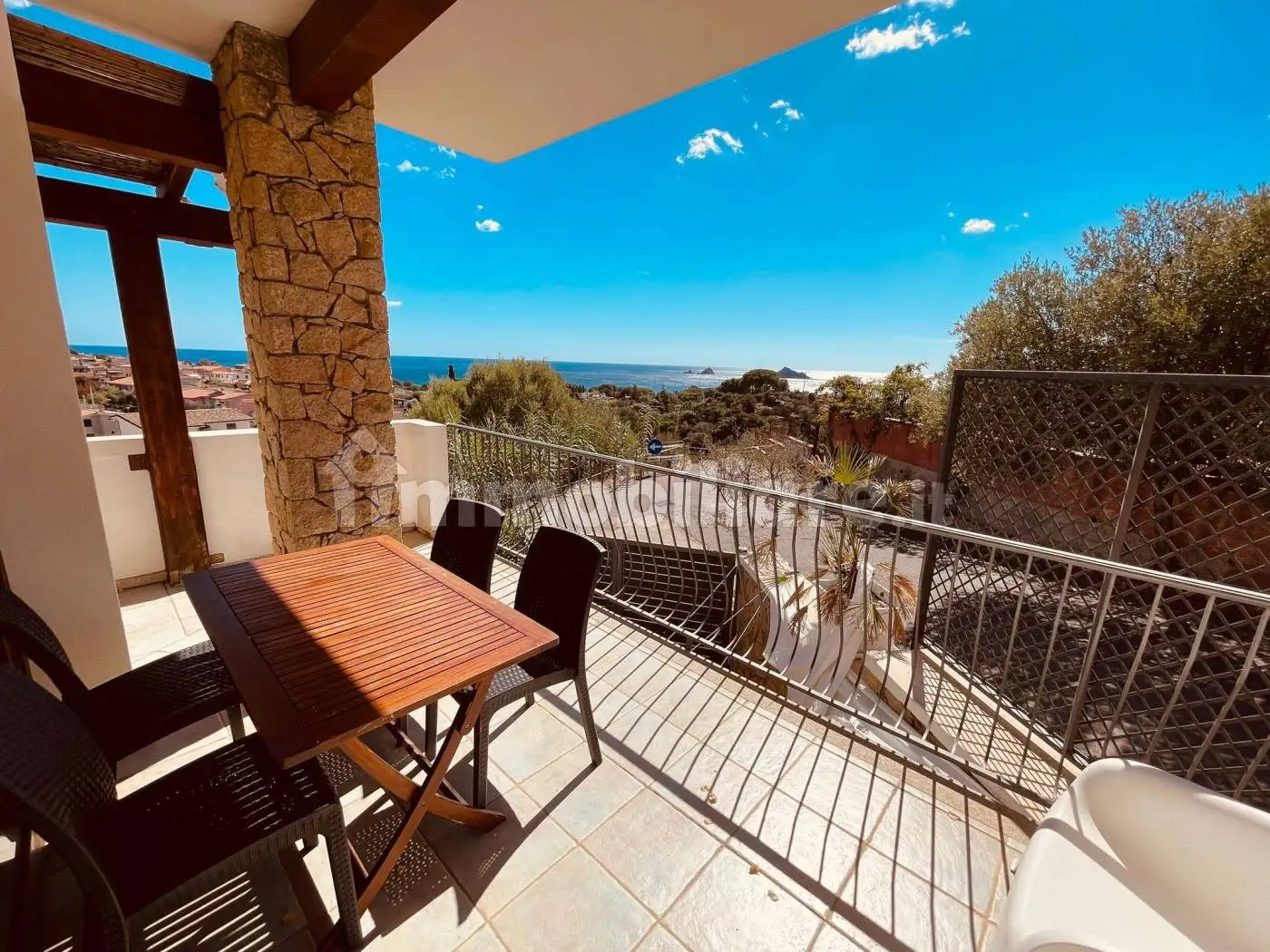 Appartamento in vendita a Baunei