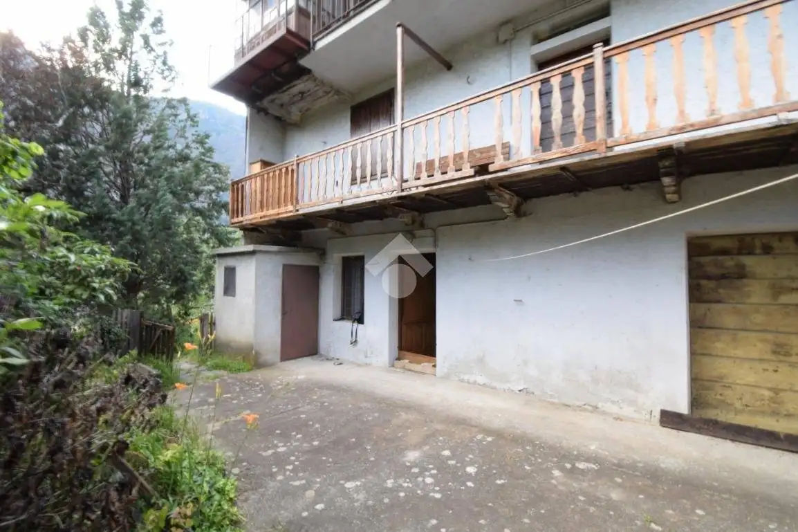 Appartamento in vendita a Montjovet