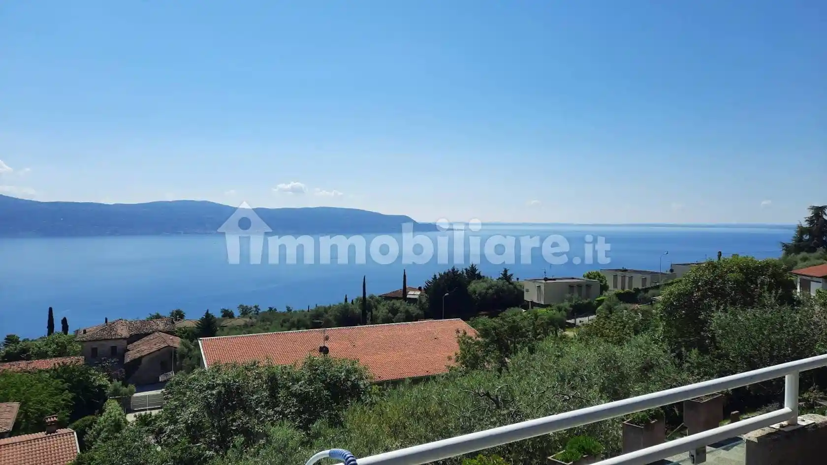 Villa in vendita a Toscolano-Maderno