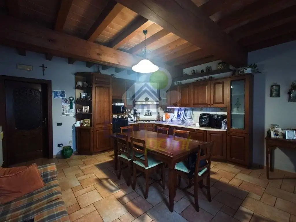 Terratetto unifamiliare via xxv aprile 16, Centro, Cella Dati - foto 4