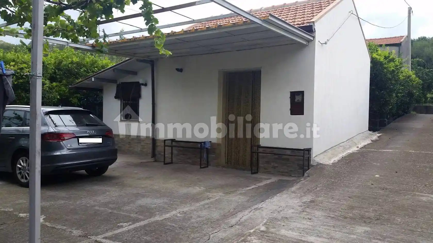 Rustico - Casale in vendita a Piedimonte Etneo