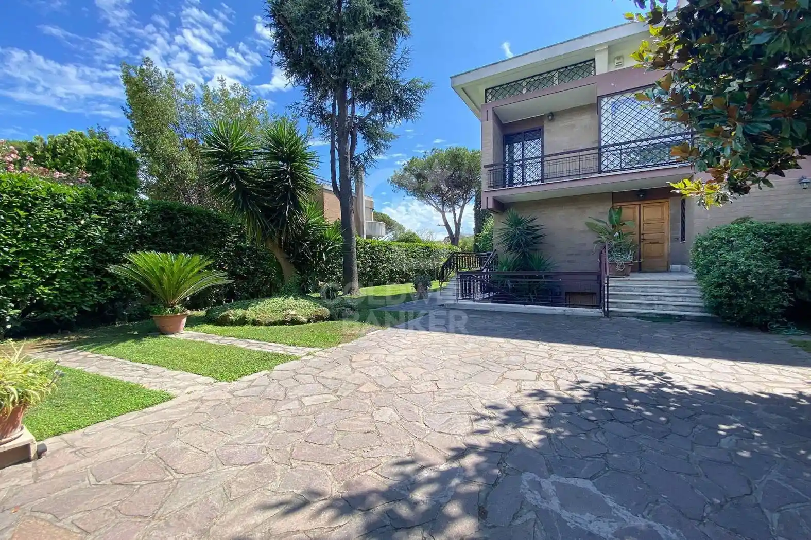 Villa bifamiliare via Alcmane, Axa, Roma - foto 3