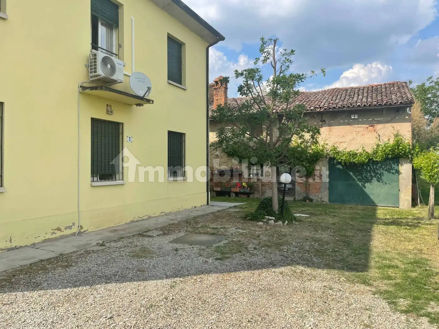 Villa in vendita a Mordano