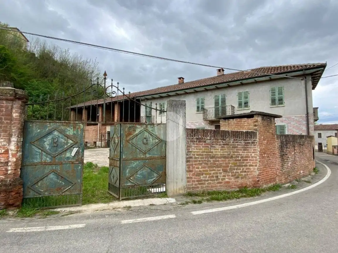 Casa indipendente in vendita a Asti