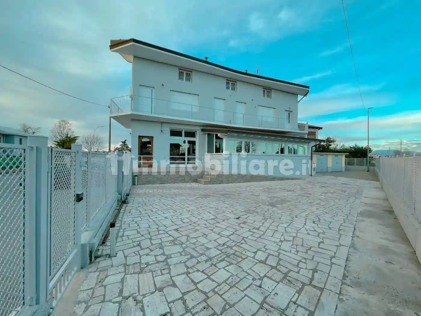 Palazzo - Edificio - foto 2