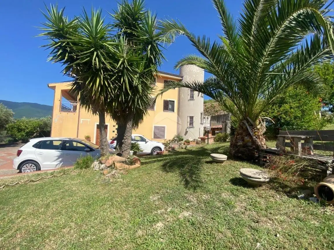 Villa in vendita a Montalto Uffugo