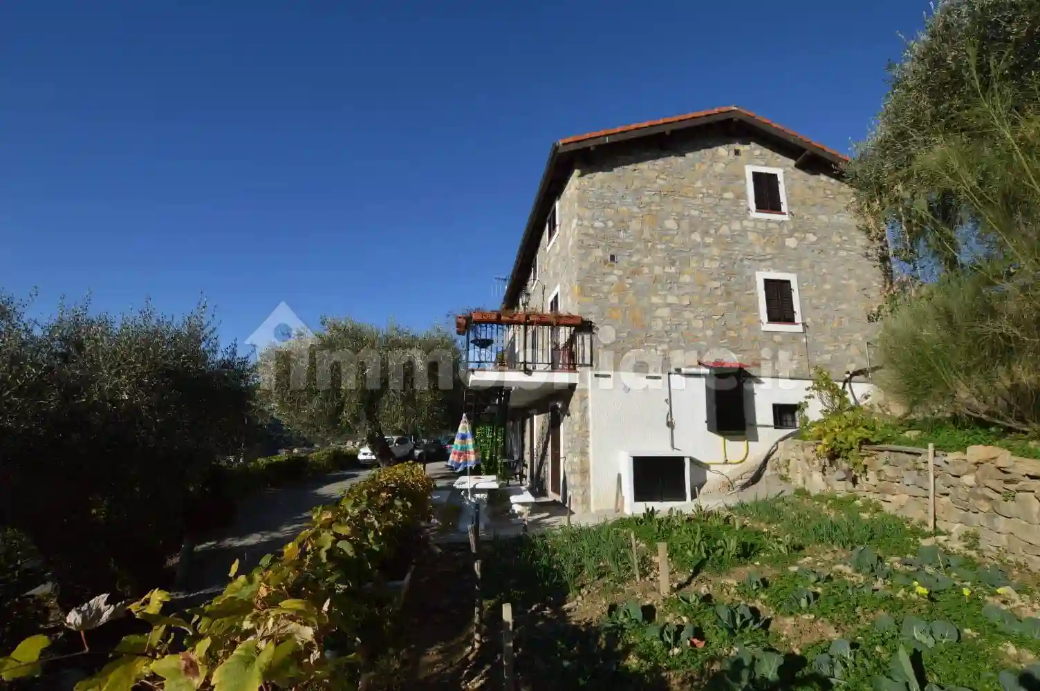 Villa - foto 2