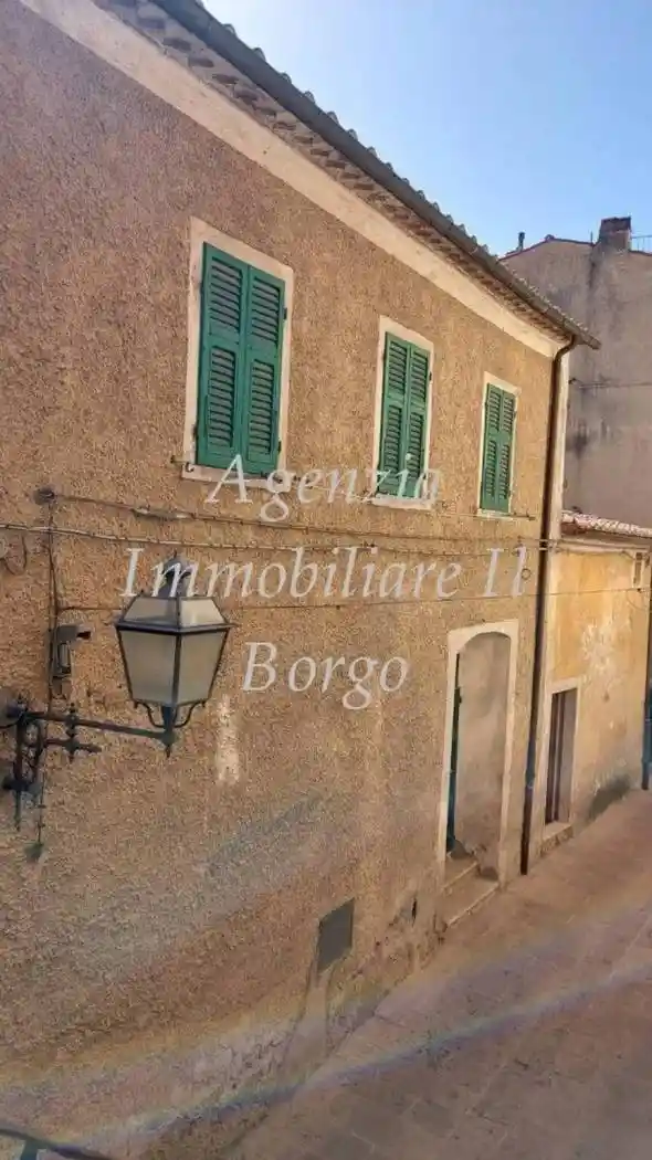 Appartamento in vendita a Manciano
