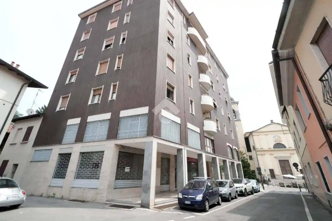 Appartamento in vendita a Sovico