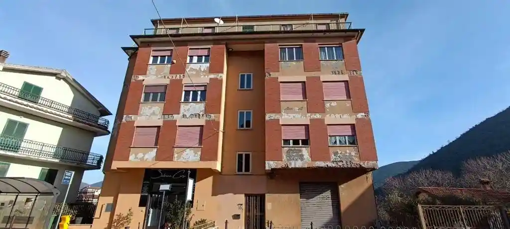 Appartamento in vendita a Montelanico