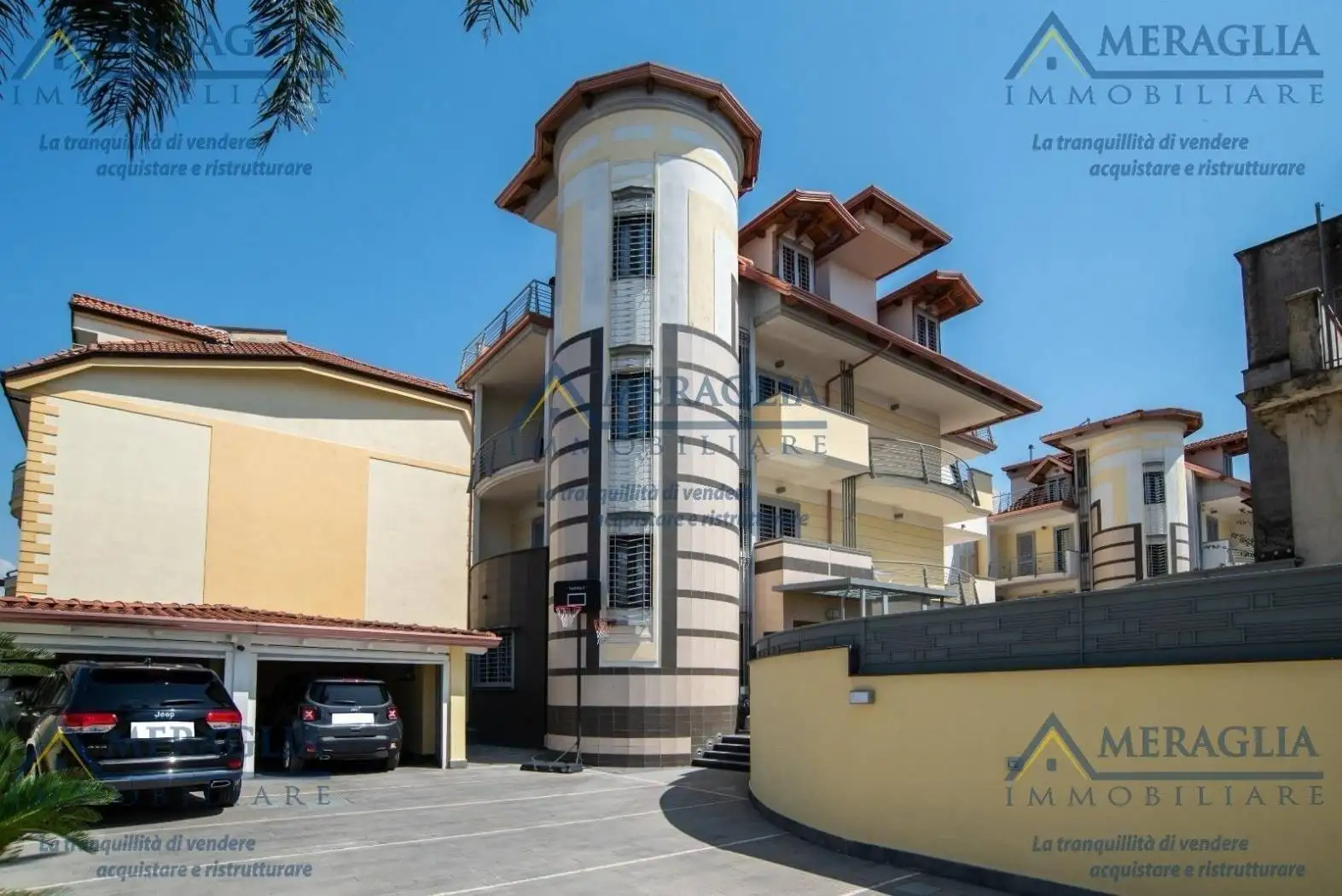 Villa in vendita a Giugliano in Campania