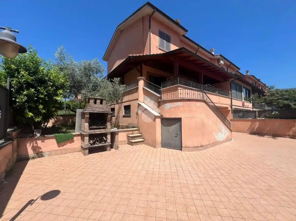 Villetta a schiera in vendita a Veroli