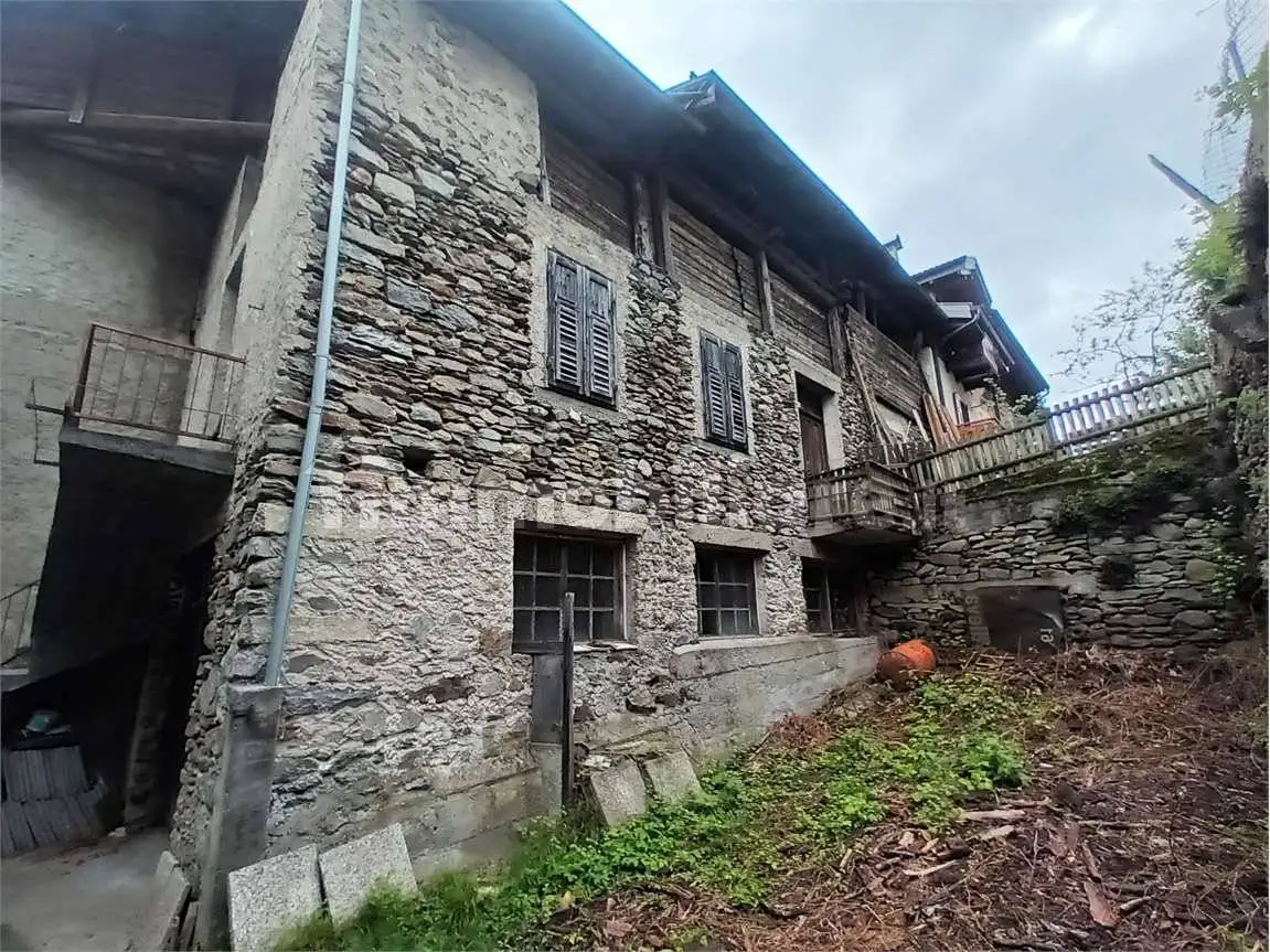 Rustico - Casale in vendita a Terzolas