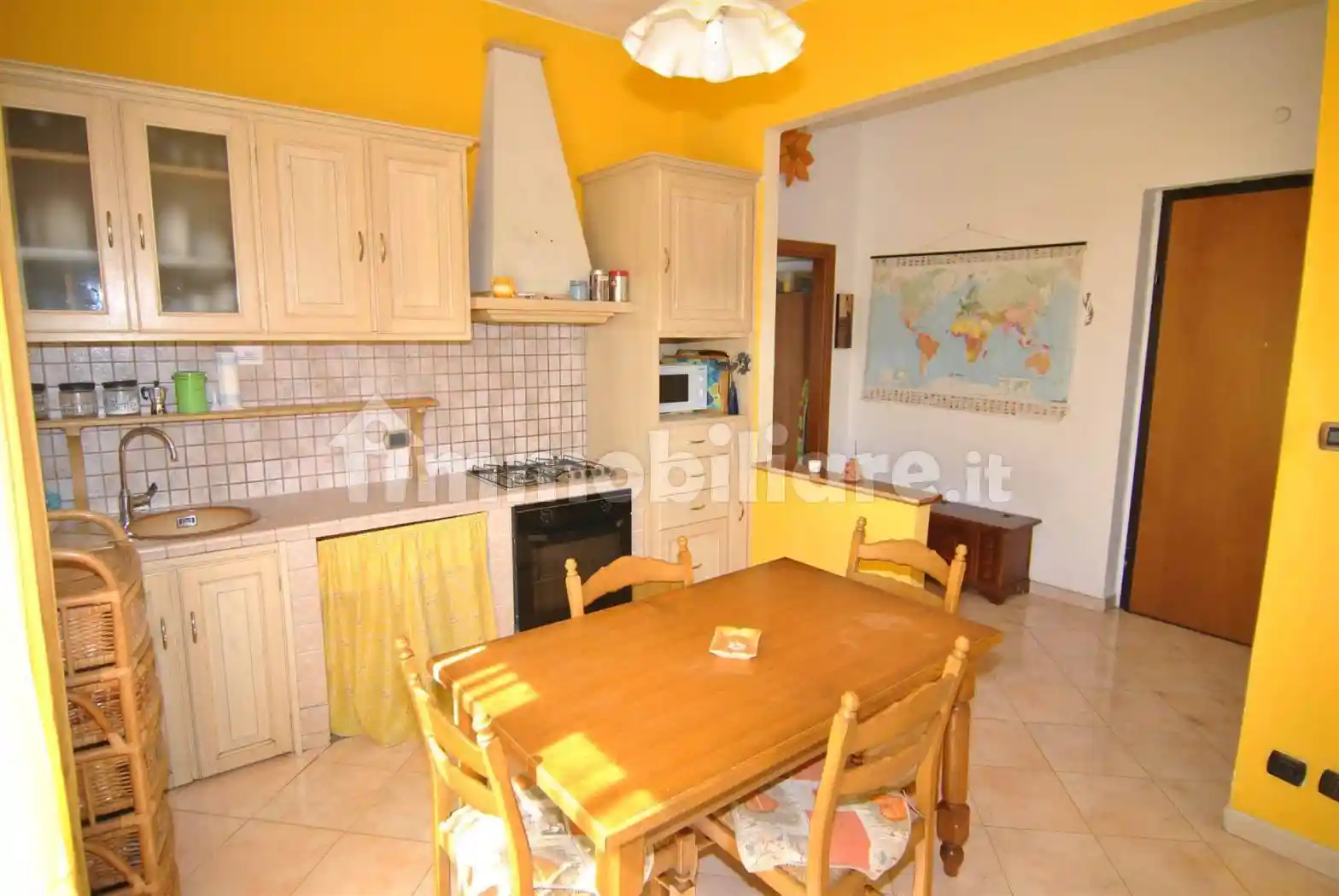 Appartamento in vendita a Livorno