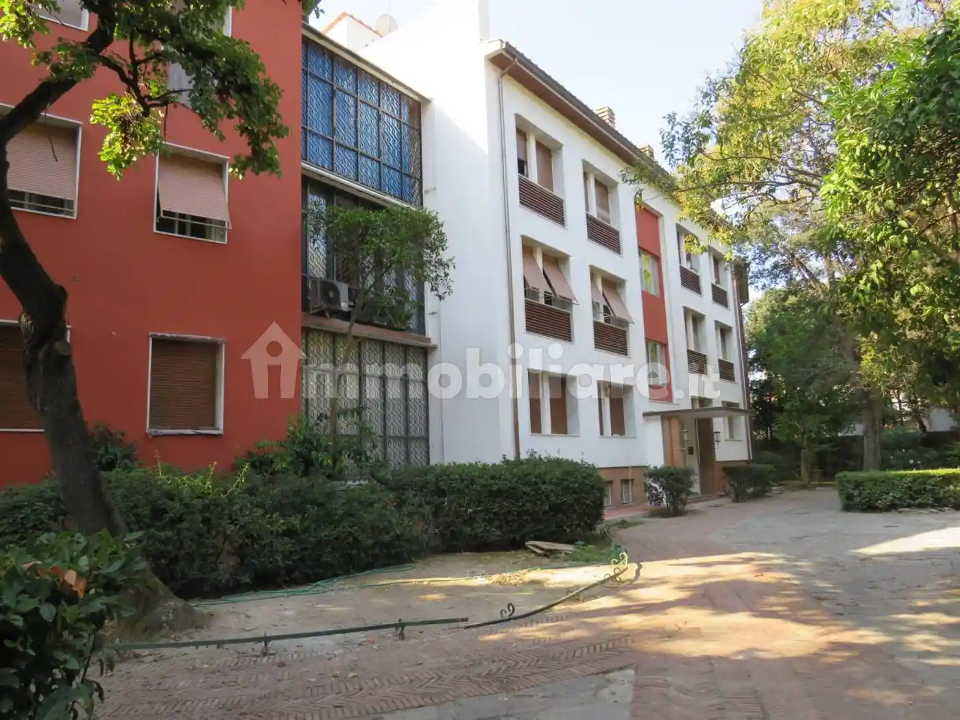 Appartamento in vendita a Livorno