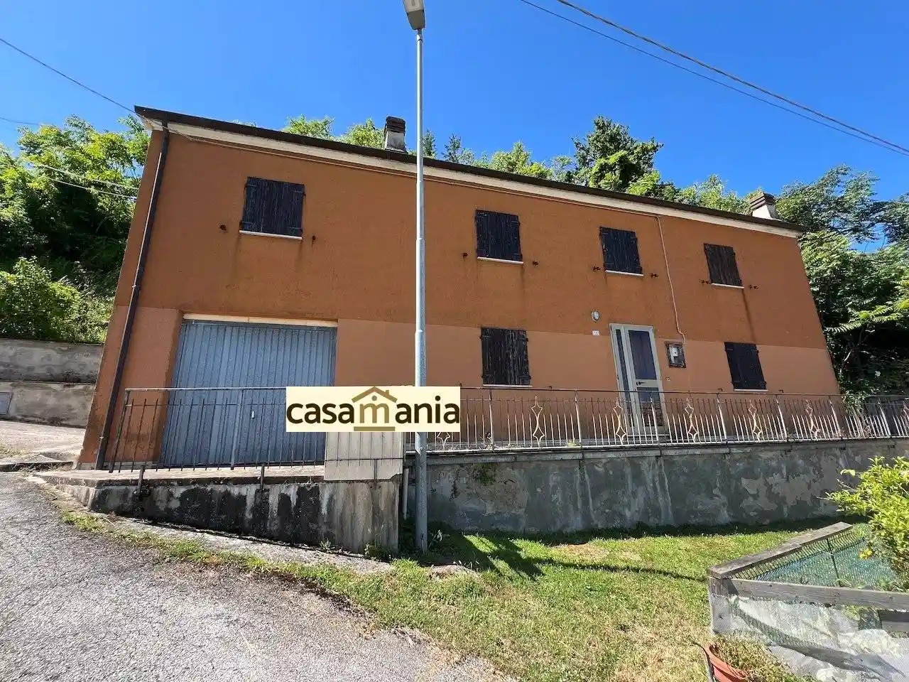 Villa in vendita a Pergola