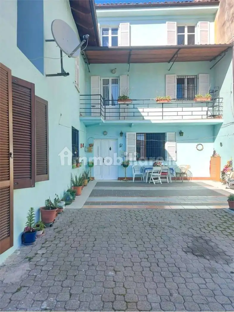 Casa indipendente in vendita a Villaromagnano