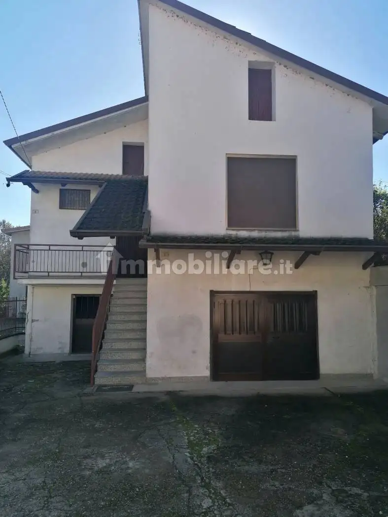 Villa in vendita a Formigara