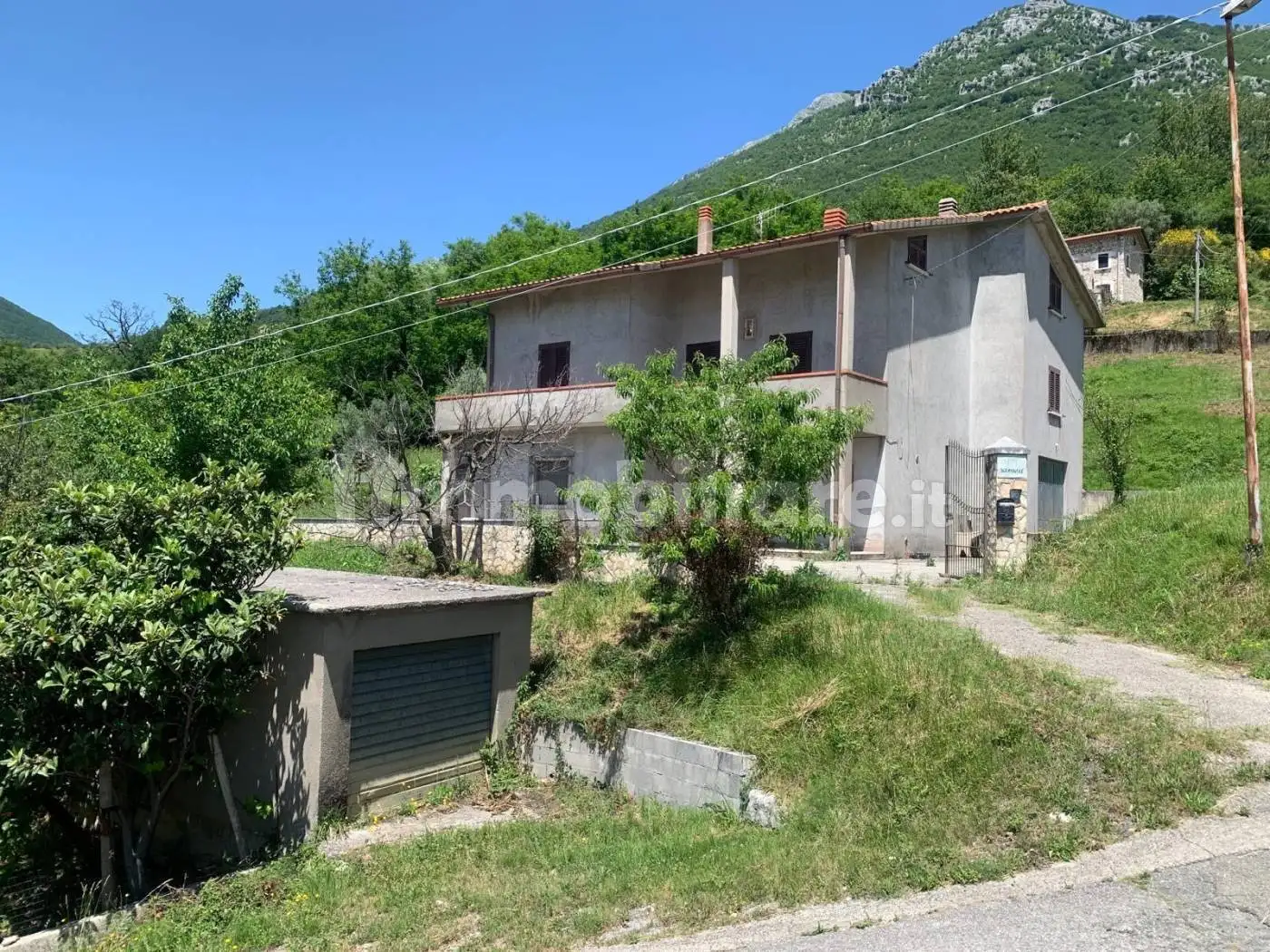 Villa in vendita a Cusano Mutri