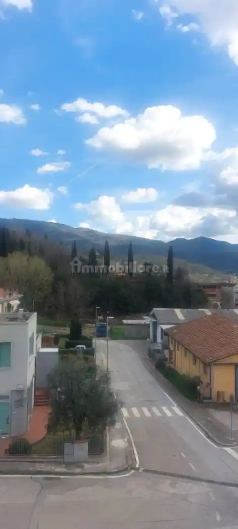 Casa indipendente in vendita a Vaiano