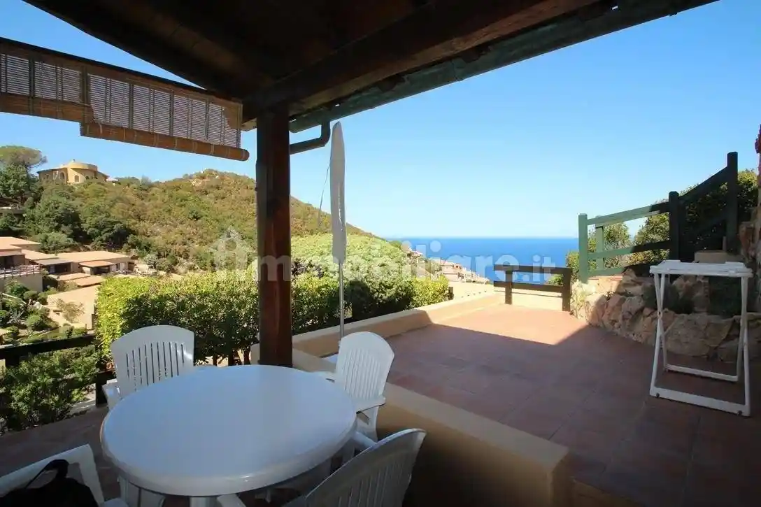 Villetta a schiera in vendita a Trinità d'Agultu e Vignola