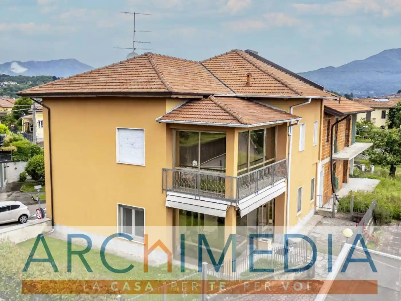 Casa indipendente in vendita a Besozzo