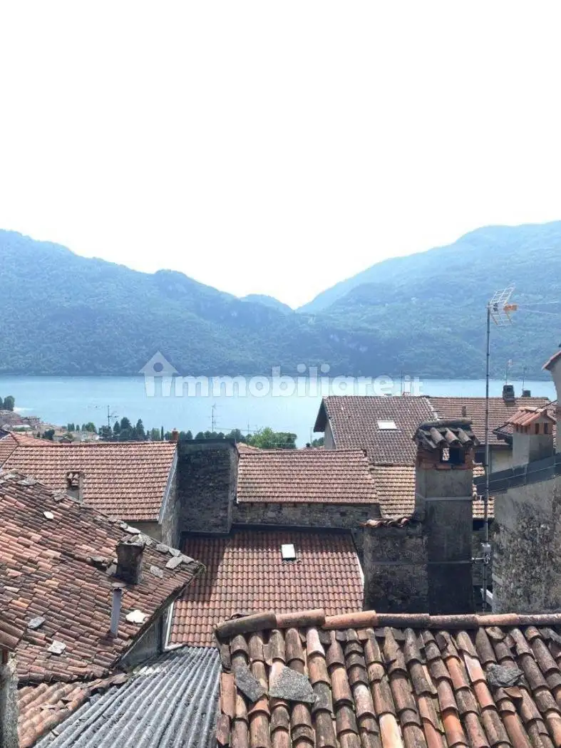 Rustico - Casale in vendita a Abbadia Lariana