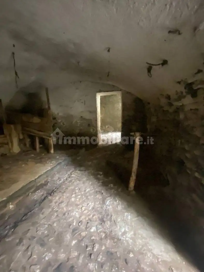 Rustico, da ristrutturare, 500 m², Centro, Abbadia Lariana - foto 3