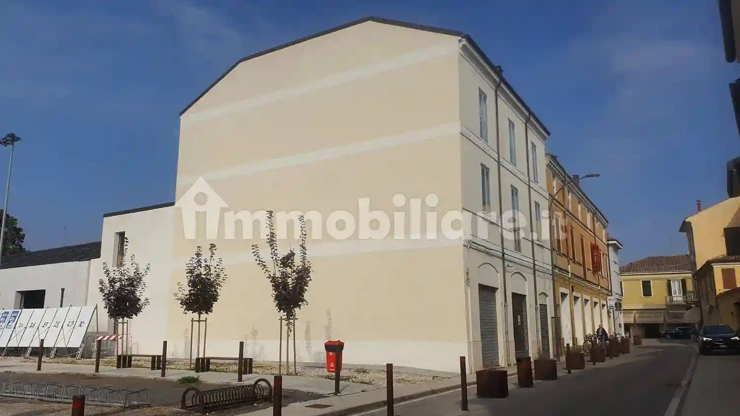 Palazzo - Edificio - foto 2