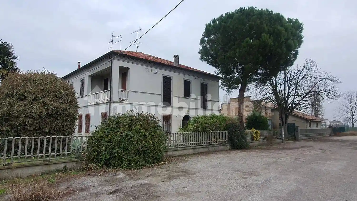 Villa in vendita a Tresignana