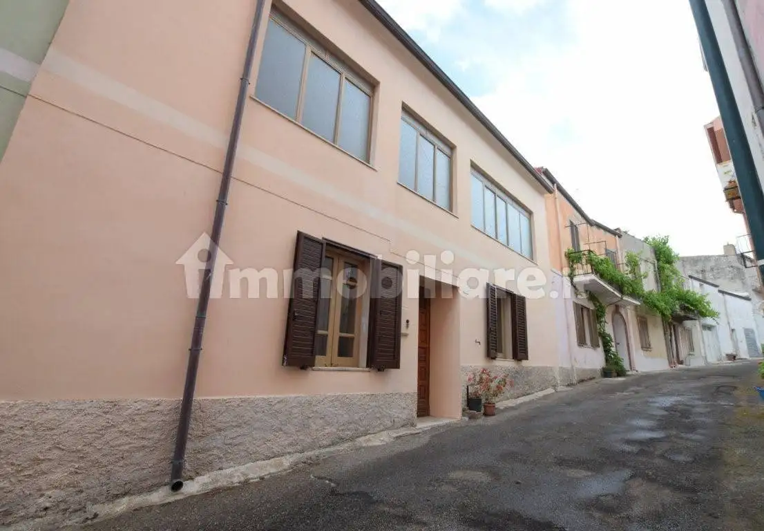 Casa indipendente in vendita a Banari