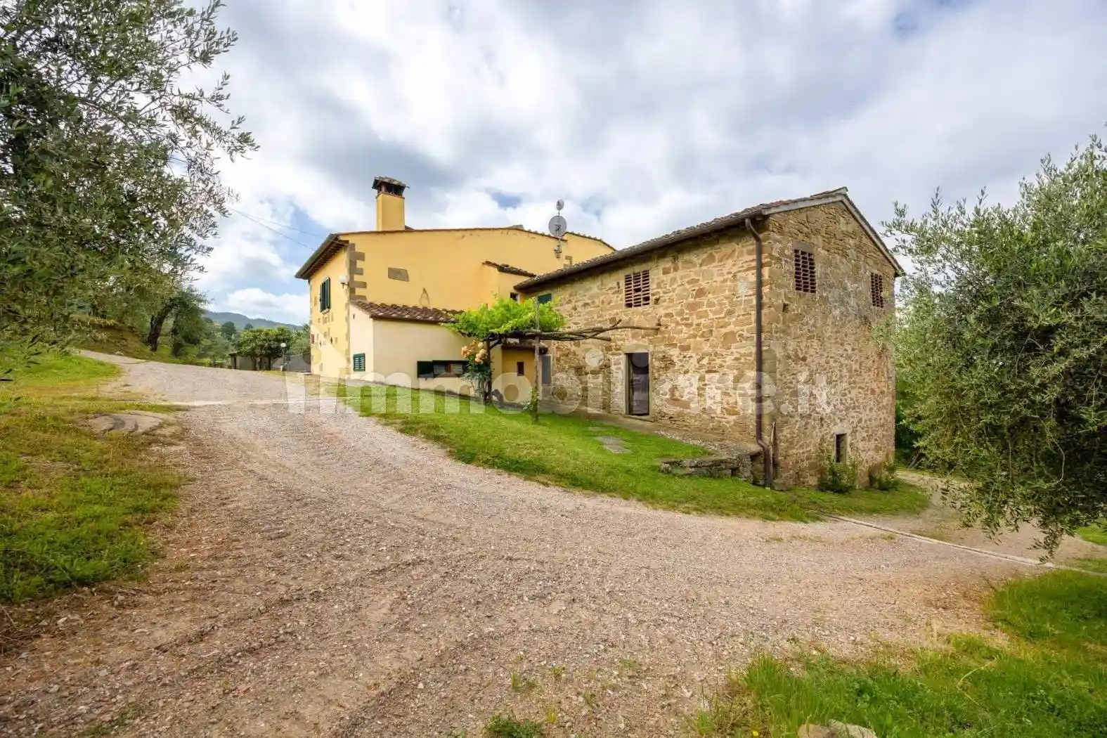 Rustico - Casale in vendita a Rufina