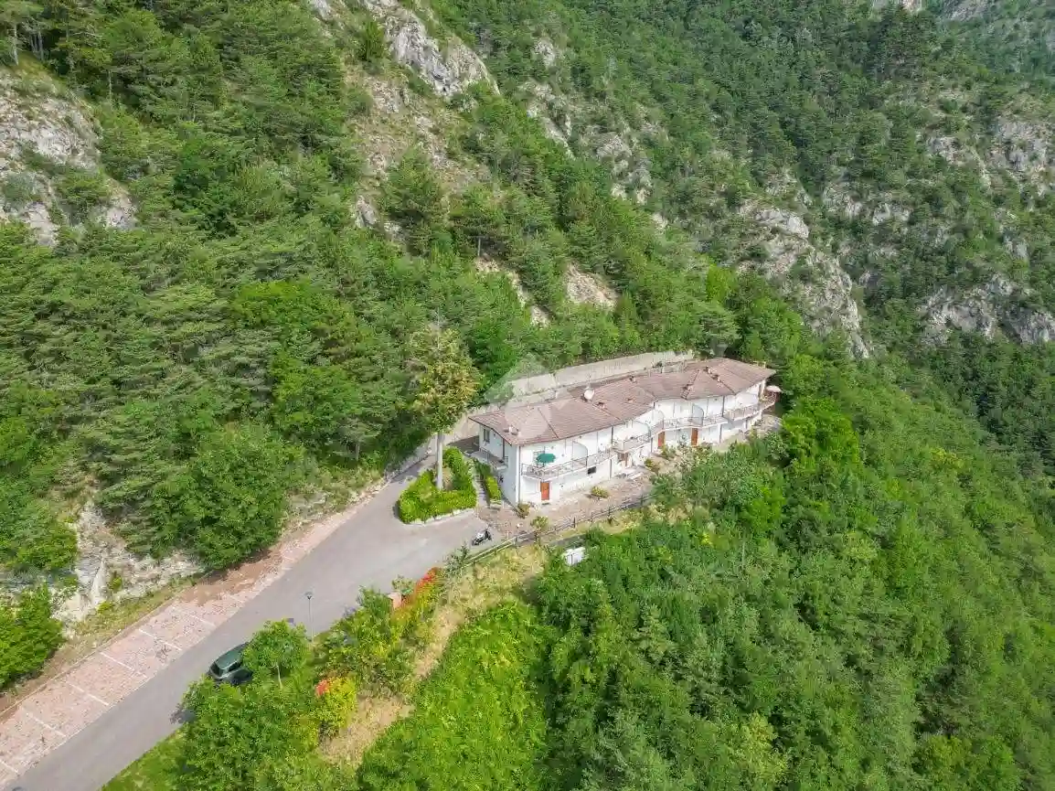 Palazzo - Edificio - foto 2