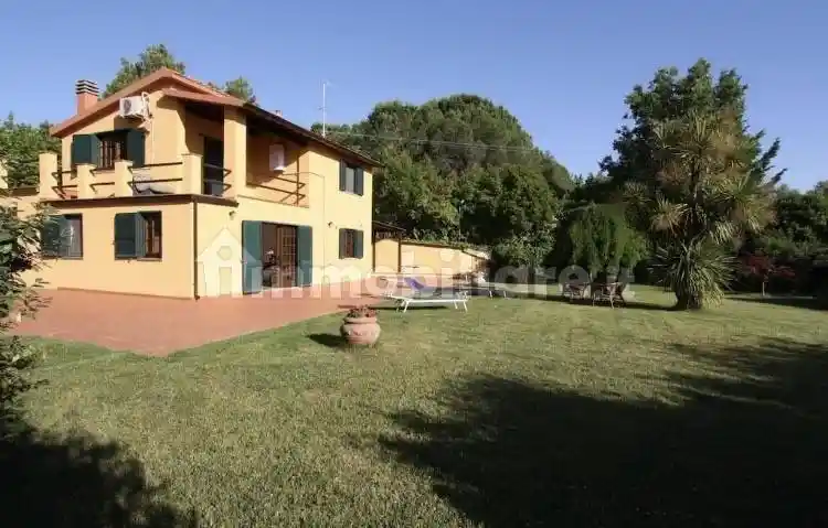 Villa in vendita a Orbetello