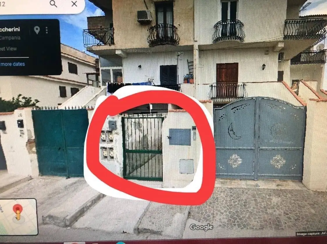 Appartamento in vendita a Castel Volturno