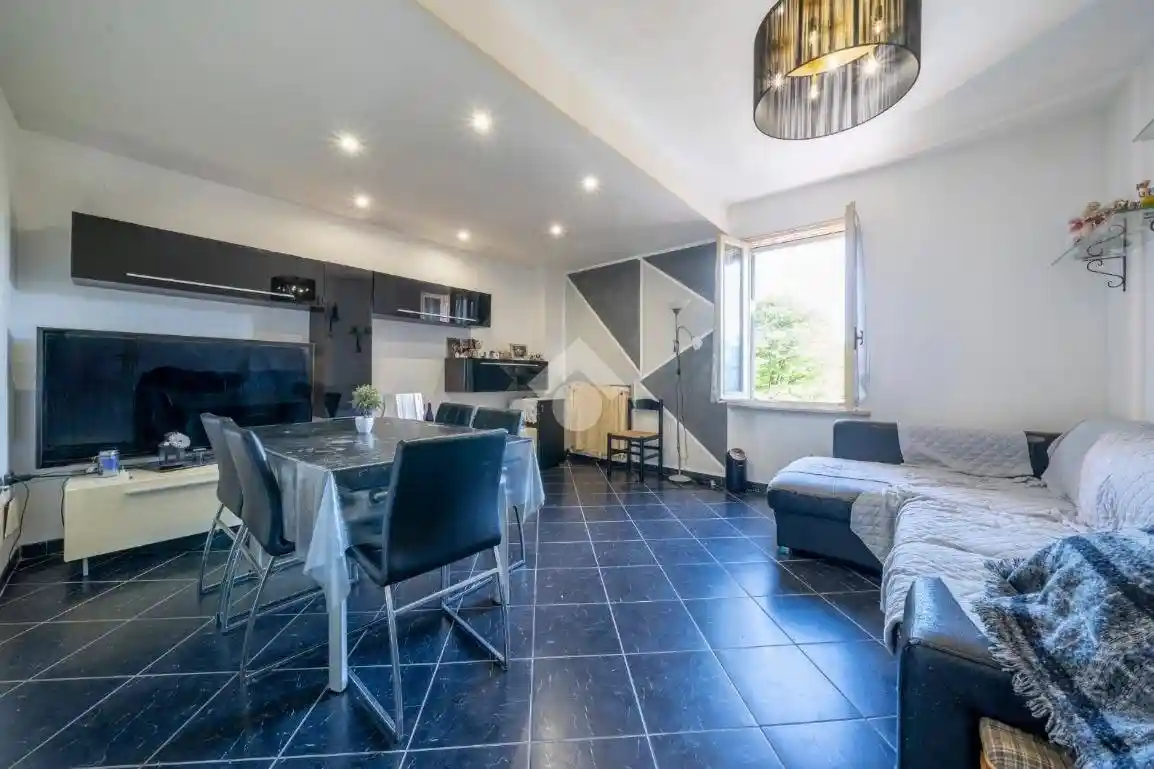 Appartamento in vendita a Reggio Emilia