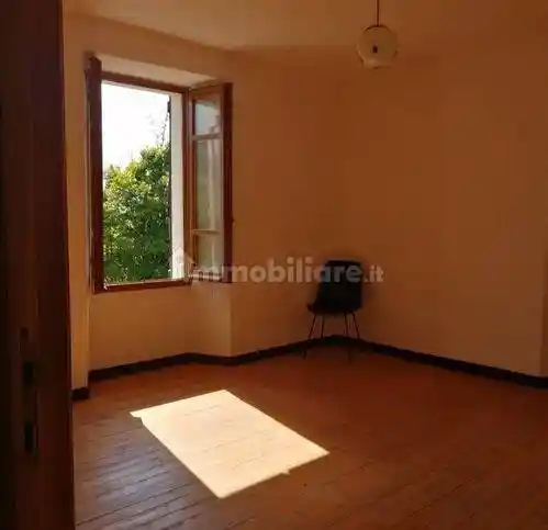 Villa in vendita a Bettola