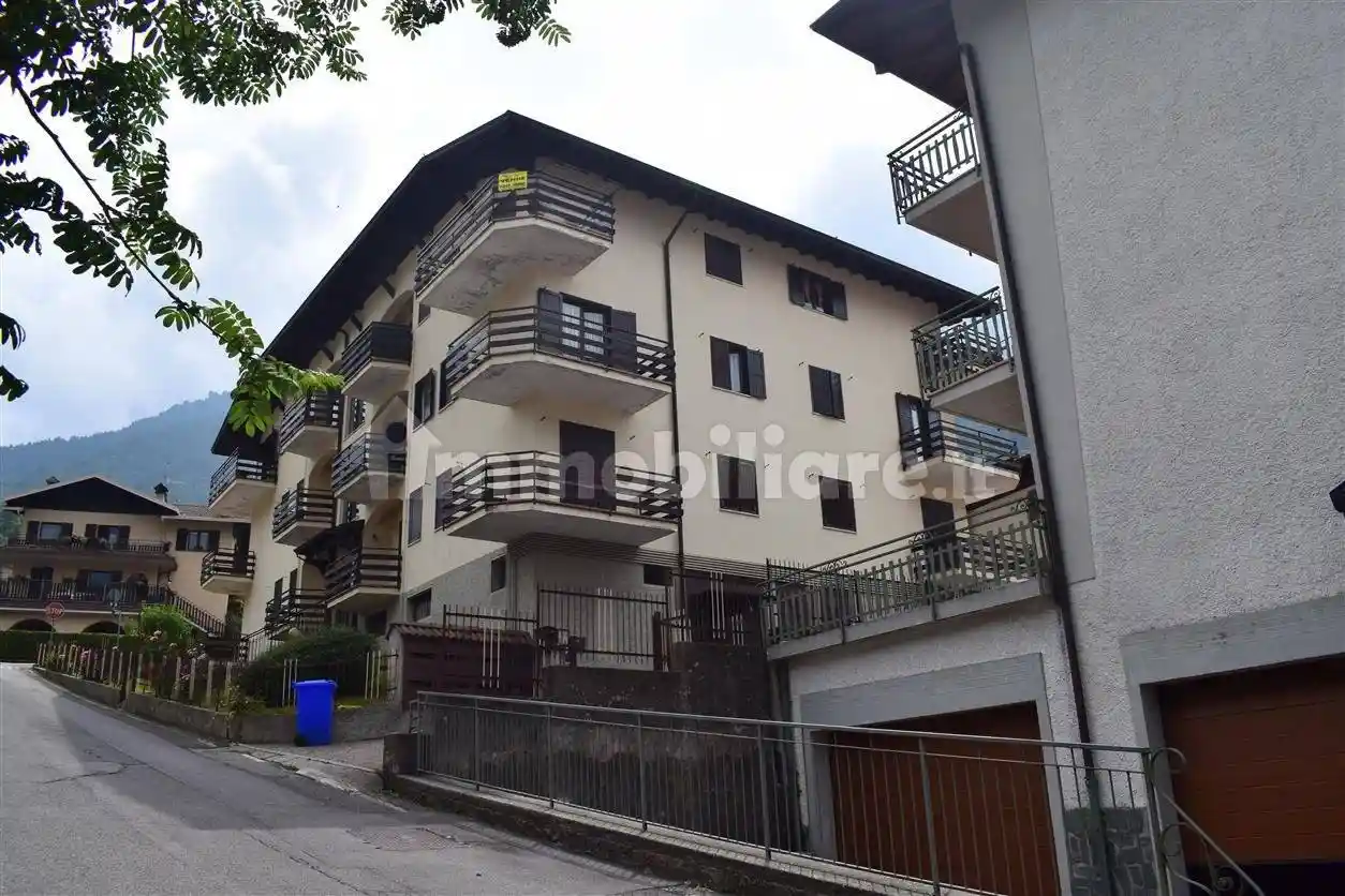 Appartamento in vendita a Serina