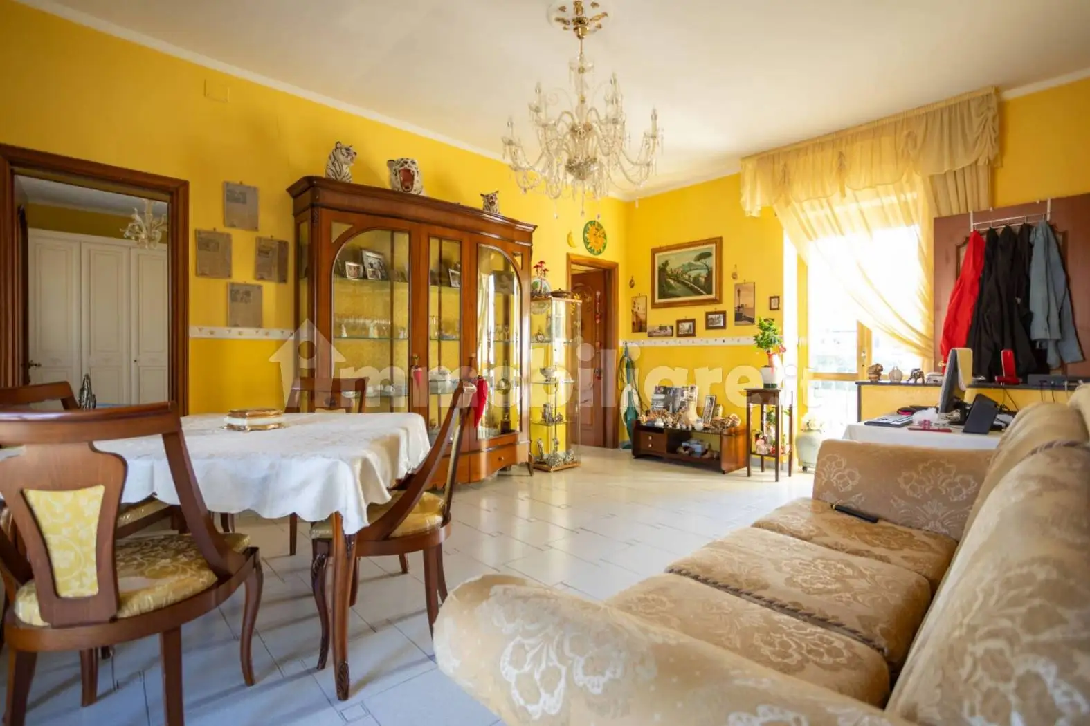 Appartamento in vendita a Napoli