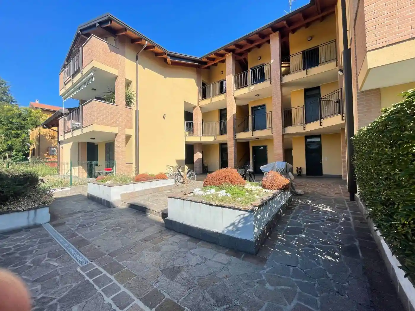 Appartamento in affitto a Arcore