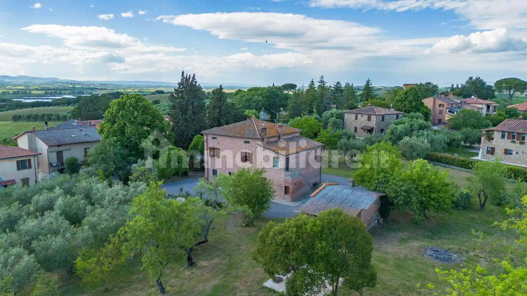 Villa unifamiliare Località Poggio Vaccaio, I Guidonami, Castiglione del Lago - foto 4