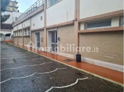 Palazzo - Edificio in vendita a Napoli