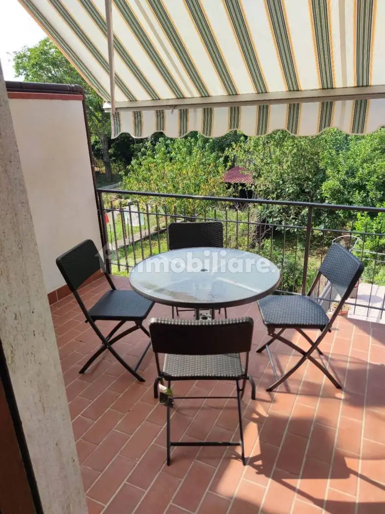 Appartamento in affitto a Trecchina