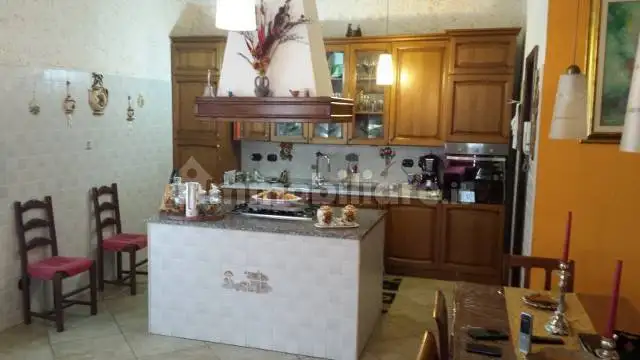 Villa unifamiliare, ottimo stato, 552 m², Centro, Briona - foto 4