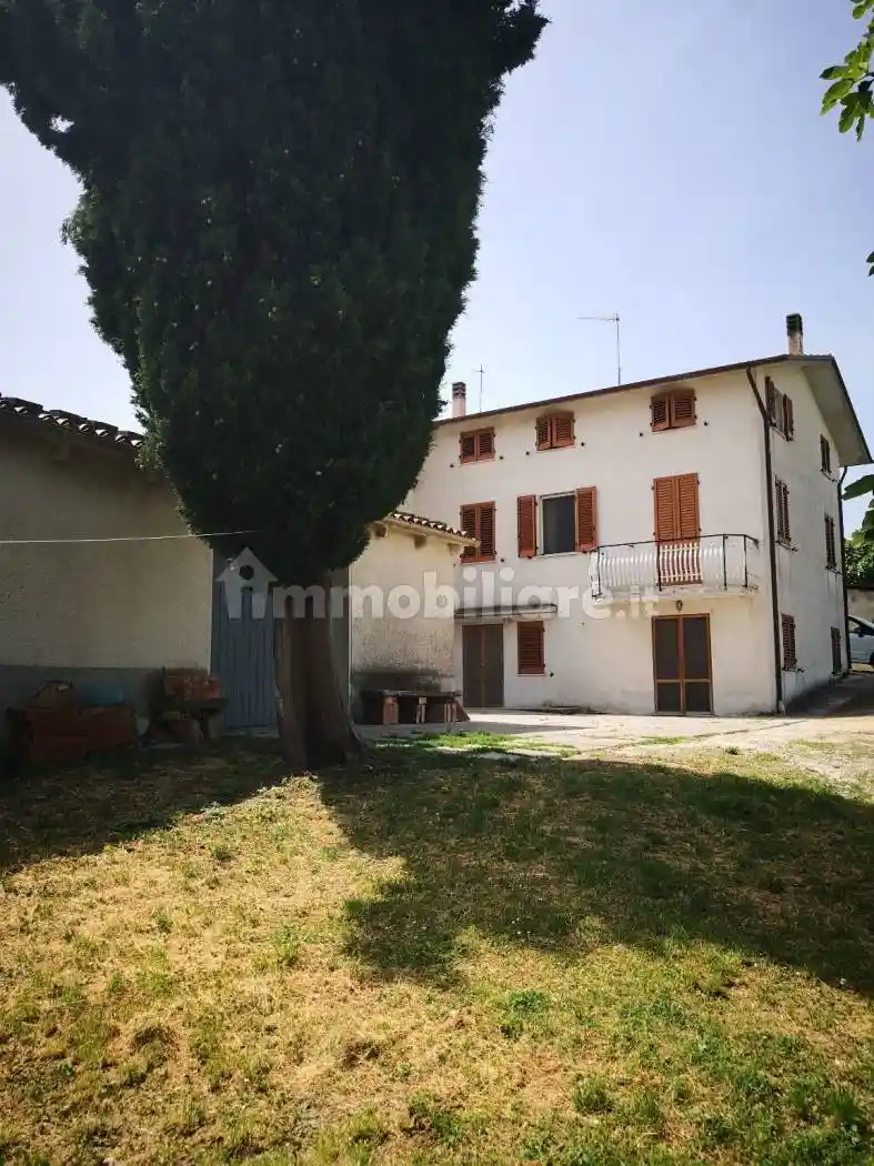 Casa indipendente in vendita a Arcevia